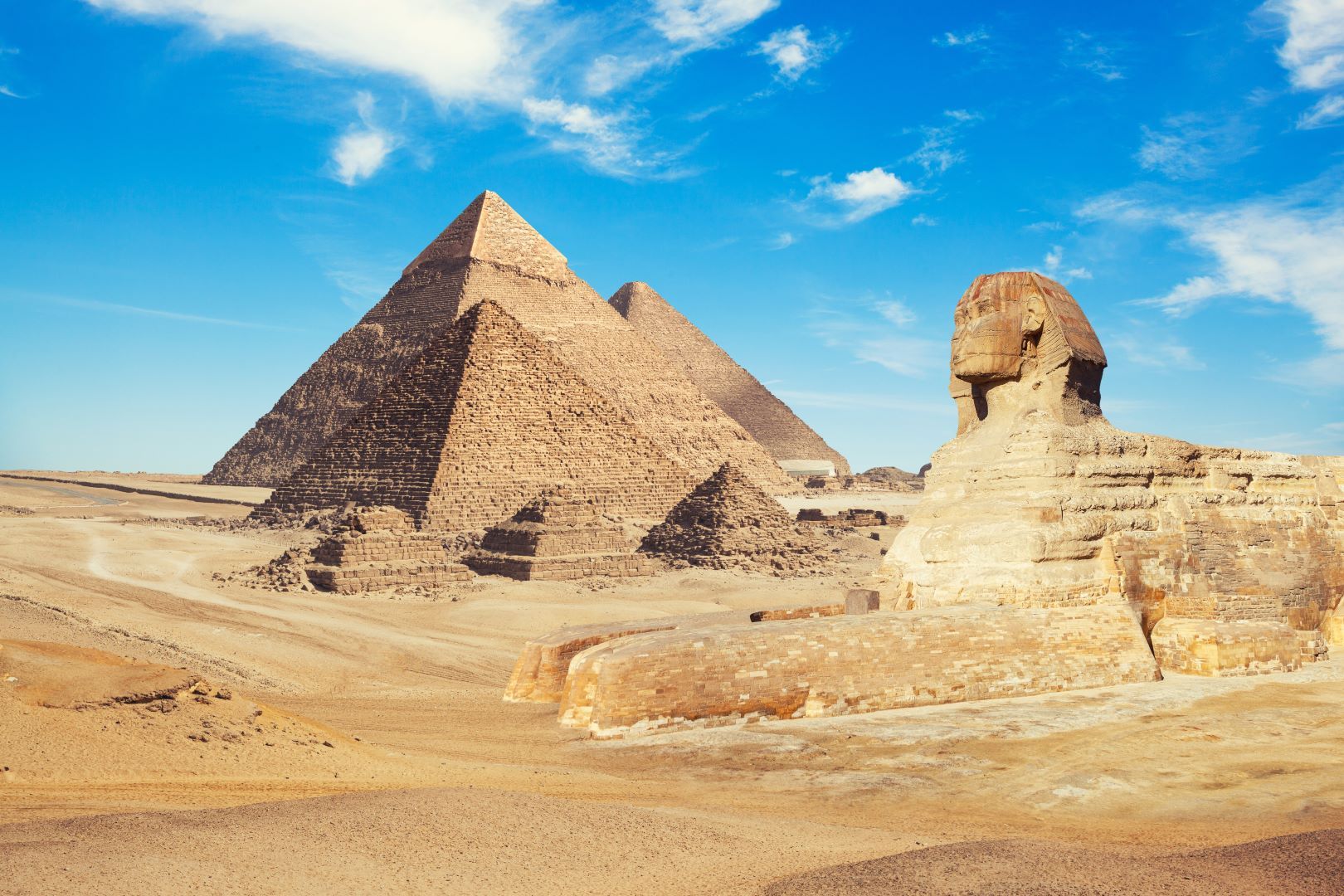 Aegypten_Pyramiden_von_Gizeh_&_Spinx